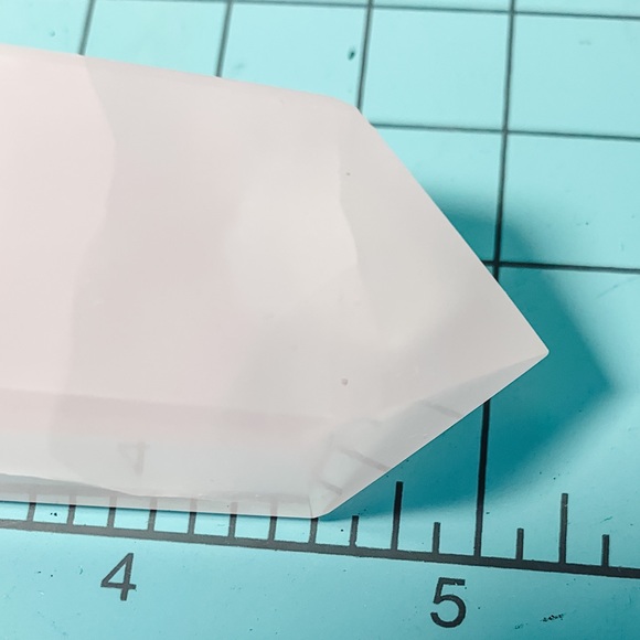 Pink Calcite Tower Point Obelisk Florescent 5 x 1” - Picture 3 of 4